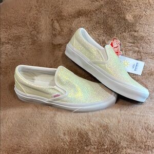 Vans UV-Activated Slip-On Sneakers Women’s Size 7 – White Iridescent Glitter
